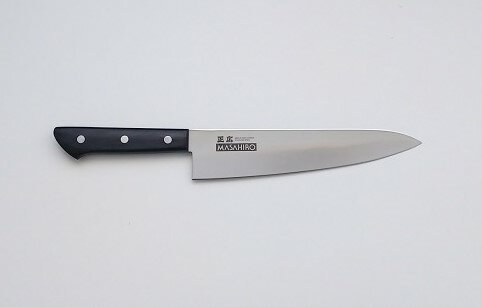 送料無料[正広作]MV-L 牛刀210mm（14111）マサヒロ　名入り　 名入れ無料　名前　記念　 ステンレス　手が小さい　牛刀 ほうちょう 日本製 プレゼント 軽い　包丁 関の刃物