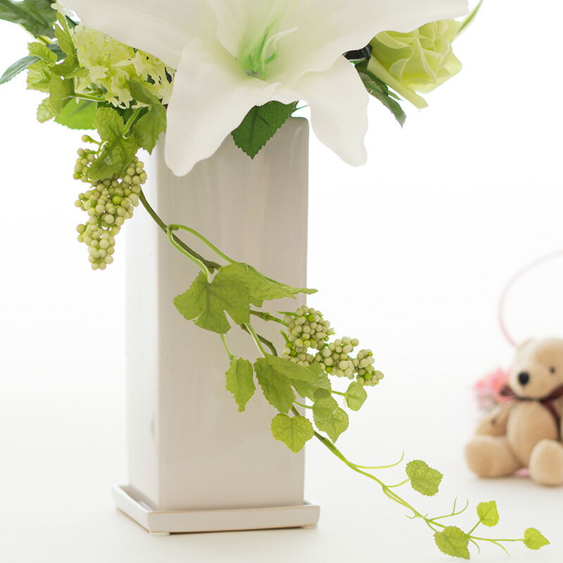 カサブランカ 白縦長陶器鉢アートフラワー 造花消臭抗菌 光触媒orテルクリン選択可高さ約50cm格安通販　バレンタイン　人気　ランキング