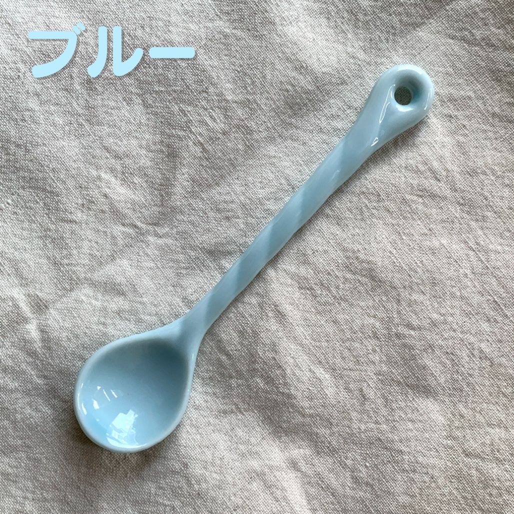青い花 スプーン 陶磁器 5本 青い花 スプーン 陶磁器 5本 の通販 by