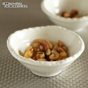 \在庫限り/【クーポン配布中】練色 シェル豆鉢 10cm//美濃焼 和食器 買いまわり ホワイト 白 白い食器 鉢 小鉢 ボウル サラダボウル フルーツボウル かわいい 御洒落 陶磁器 おしゃれ 電子レンジ対応 食洗機対応 白 小鉢料理 和風 カフェ風 シェル型 飲食店 業務用