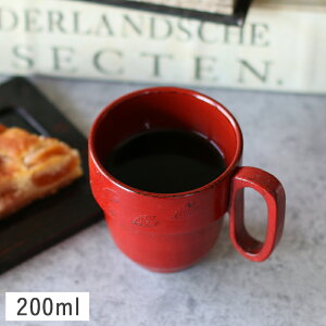 \在庫限り/【クーポン配布中】布張桜 スタッキングマグカップ 木/漆器 小200ml 根来レッド // 和食器 食器 木製 天然木 しっき マグ マグカップ コップ 和風 桜 桜柄 花柄 かわいい おしゃれ 和の器 中国製 桜模様 桜 マグカップ 湯呑 漆器 赤 朱 和の赤 スタッキング可能