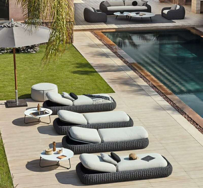 アウトドアヴィラ庭園日光浴ベッドテラスプールレジャー籐編みチェアホテルバルコニー防水ビーチチェア