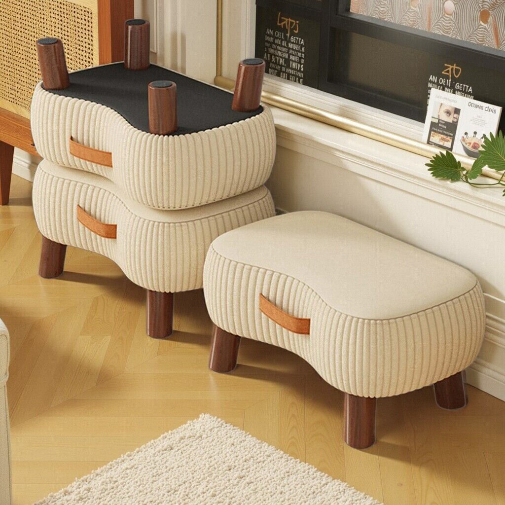 家用の背の低いスツール入り口シンプルな方のスツール応接間のスパンに座ってソファ足のスツール足のス..