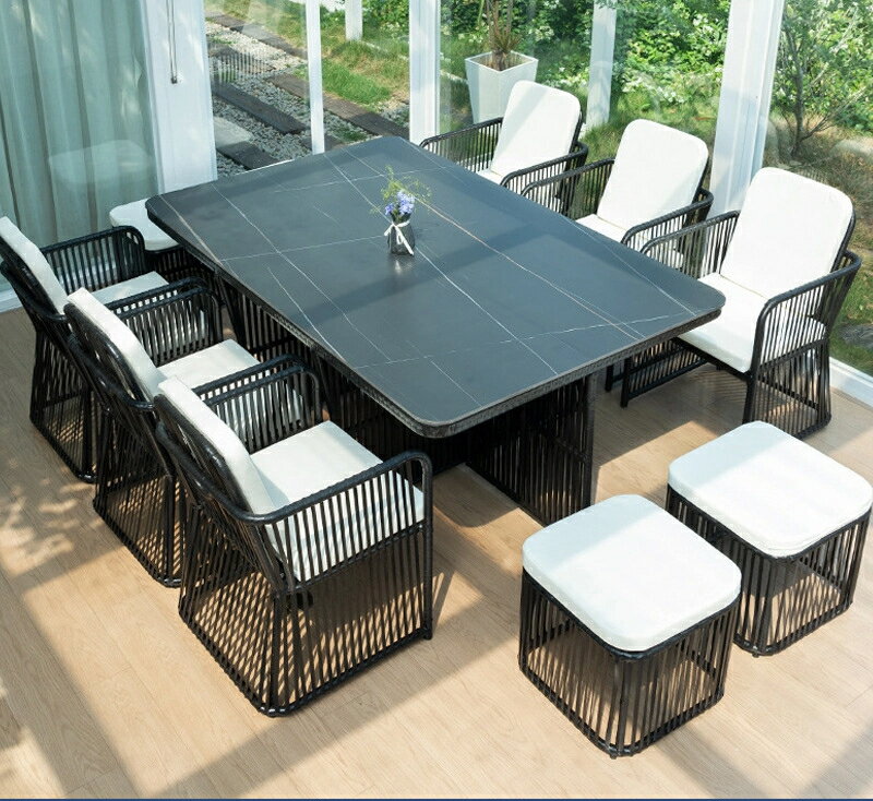 ヴィラガーデン庭のテーブルと椅子屋外防水日焼け防止金属製のテーブルと椅子の組み合わせカジュアルホ..