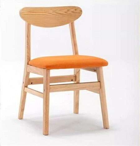 モダンな背もたれの椅子北欧の蝶の椅子シンプルな無垢材のダイニングチェア無垢材のダイニングチェア家..