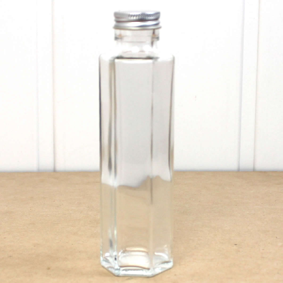 ハーバリウム瓶(六角)150ml アルミキャップ付「キャップ色：シルバー」【10】【取寄】 ハーバリウム 瓶・ボトル ガラス瓶