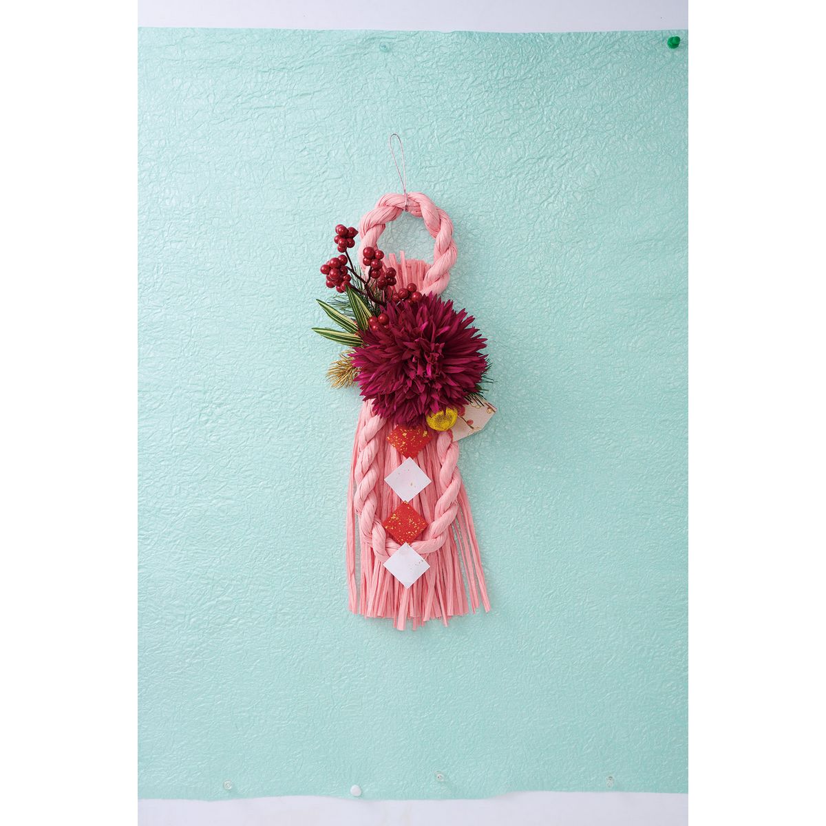 AT-24002 結衣【ユイ】 モモ/196-24002-2【01】 花器、リース しめ縄・正月飾り しめ縄リース完成品