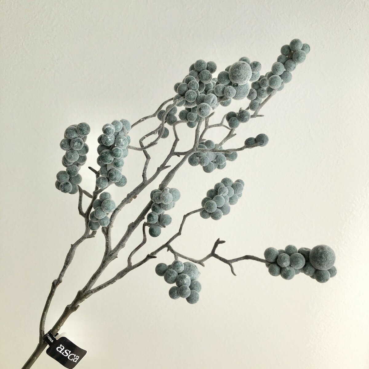 【造花】アスカ/ベリースプレー #051F フロストグリーン/A-47842-51F【01】 造花（アーティフィシャルフラワー） 造花実物、フェイクフルーツ ベリー