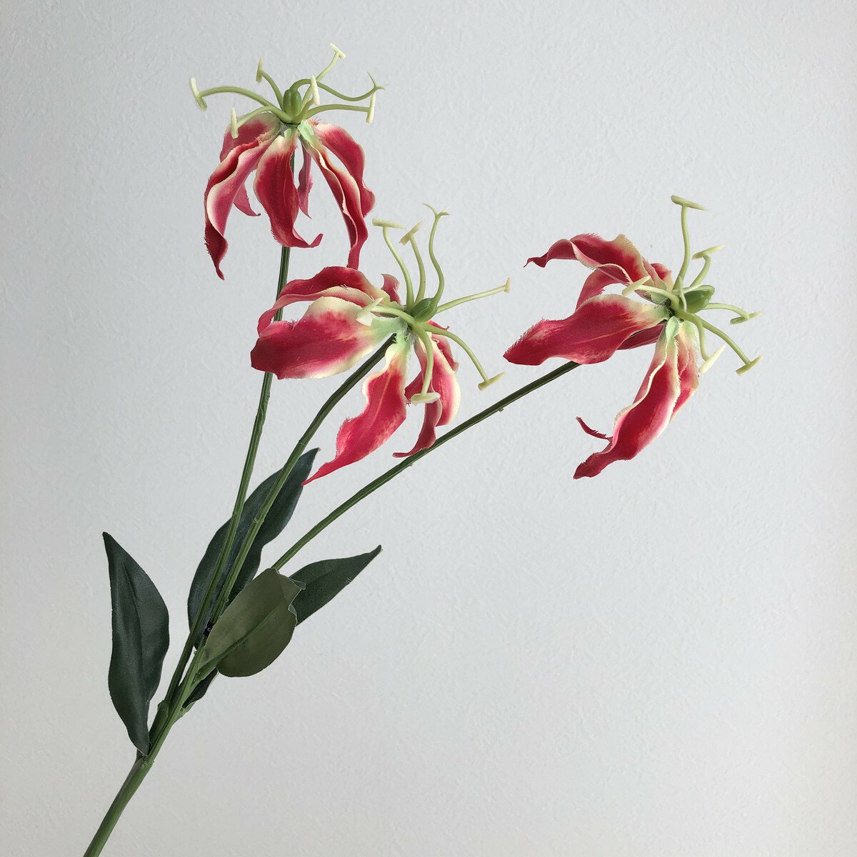 【造花】アスカ/グロリオサ×3 #002 レッド/A-33942-2【01】 造花（アーティフィシャルフラワー） 造花 花材「か行」 グロリオサ