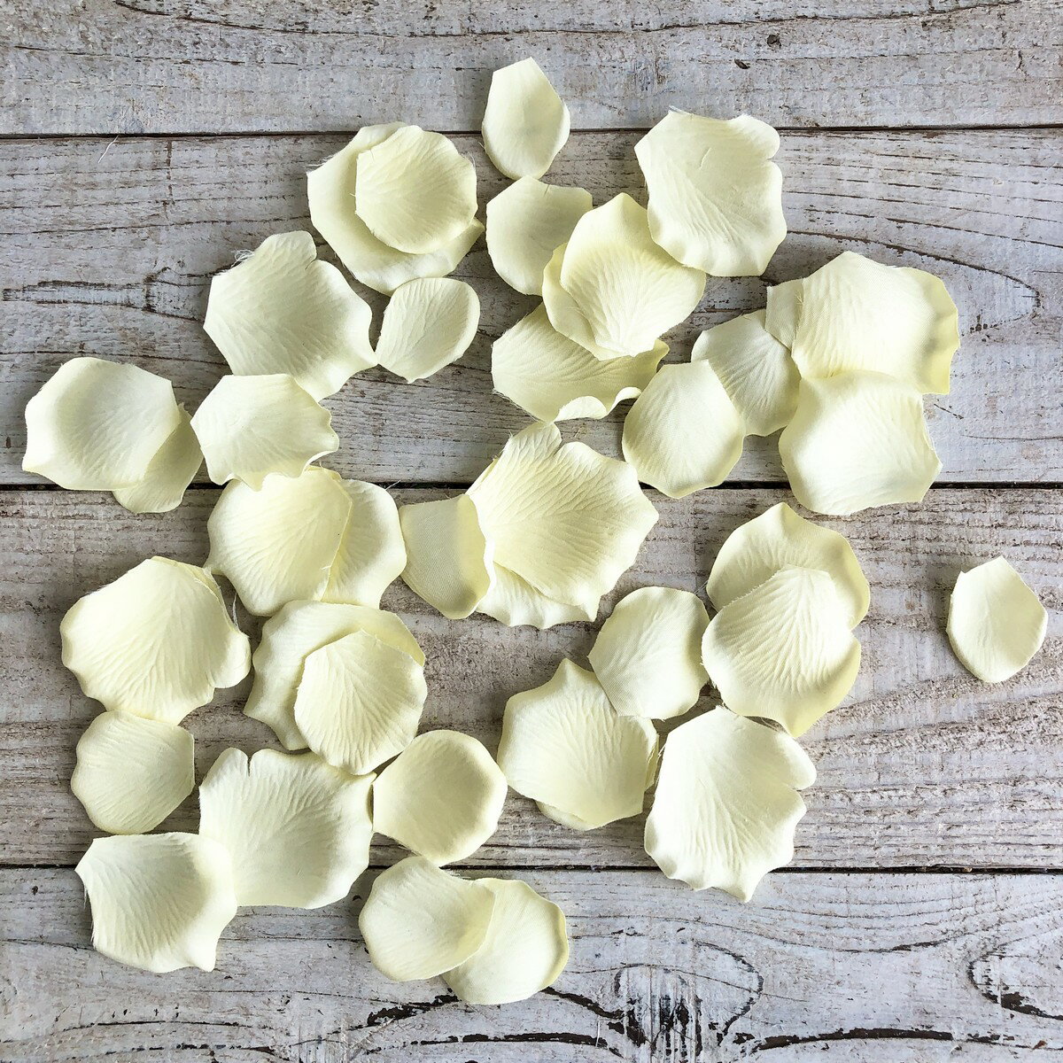 【造花】アスカ/ローズペタル(1袋約100枚入) ソフトイエロー/A-15735-20【01】 造花（アーティフィシャルフラワー） 造花 花材「は行」 バラ