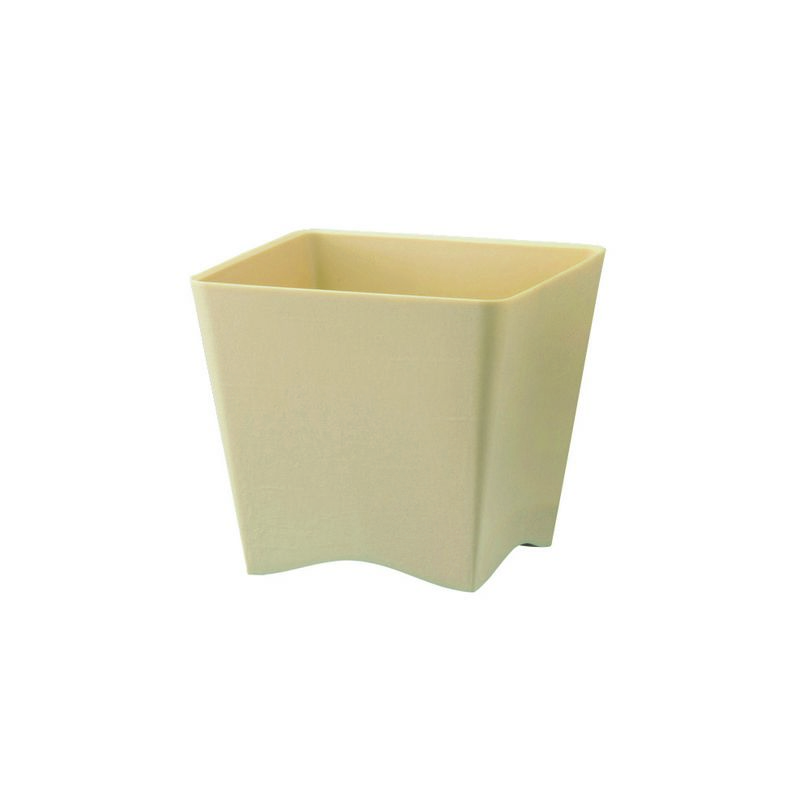 【サイズ】□14.1×H12.7cm【ブランド】フラワーベース【販売単位】10個 ※表示価格は、この単位での金額となります材質：強化プラスチック（ポリプロピレン）日本製100％リサイクル減呂材料使用のエコ商品です。【フラワーベース/シリーズの特徴】フラワーベース/シリーズの花器は、お花屋さんからの「もっとこうして欲しい！」が新しいカタチになっています。1：セットが簡単、水漏れなし！（底穴がないのでセロファンを敷く必要がありません。）2：しっかり固定！（内定側面のツメでフローラルフォームを固定します。3：カビない！（長期間の収納状態でも問題ありません。）4：軽くて割れない！（強化プラスチック（ポリプロピレン）使用で軽くて頑丈設計。5：嬉しいすっぽりサイズ！（フローラルフォームを等分にカットするだけで、すっぽり入るサイズ設計！6：自然に優しくeco！（100％リサイクル原料使用です。）7：安心のmade in Japan!【はなどんやお取り扱い商品について】■はなどんや掲載商品には、在庫品とメーカーお取寄商品がございます。掲載納期をご参考にされて下さい。即日発送の納期が記載されている商品でも、当店在庫が欠品となった場合には、お取り寄せにてご手配を進めさせていただきます。※コンビニ支払い・銀行振込等、前払い決済でのご注文については即日発送の対象外となります。■他店舗でも販売をしているため、また、メーカーの実在庫欠品等によりご注文後にご用意ができなくなる場合がございます。その場合にはメールにてご案内をさせて頂きます。■分納は承っておりません。一番遅い納期の商品に合わせて発送となります。/【VAR：21289】20220913new花器、リース 花器・花瓶 プラスチック・アクリル花器フラワーべース 資材 可愛い おしゃれ 夏 秋 冬 お供え お月見 お正月 イースター クリスマス ハロウィン 和風 母の日/【フラワーベース】