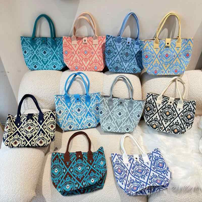 バッグ レディース 編み込み ハンドバッグ レトロ 民族風 アトラス柄 大容量 普段使い 旅行 春夏 ポリエステル 縦型 スクエア マグネット開閉 しなやか 鞄