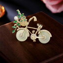 ブローチ 淡水パール レディース セレモニー フォーマル 入学式 おしゃれ 胸飾り アンティーク感 贈り物 高級感 ロマンチック レトロ 花柄 自転車 和風 ジルコン ギフト