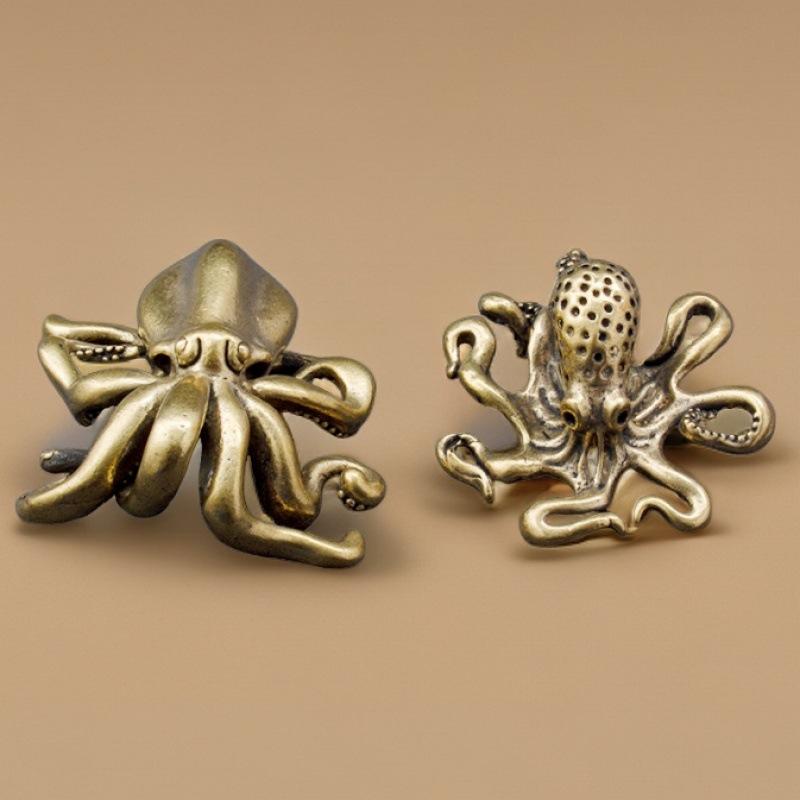 置物 真鍮製 ブラス タコ オクトパス 招財 金運 開運 商売繁盛 縁起物 ミニサイズ 卓上飾り デスク イ..