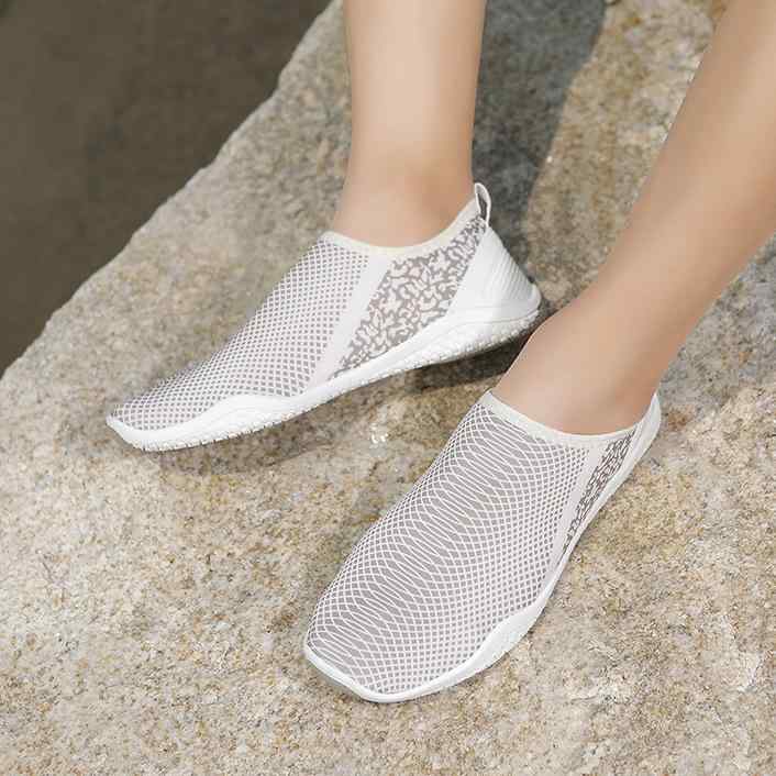 アクアシューズ 男女兼用 ウォーターシューズ マリンシューズ シュノーケリングシューズ 速乾 通気性 滑り止め 軽量 ビーチ スイム 渓流 川遊び アウトドア ...