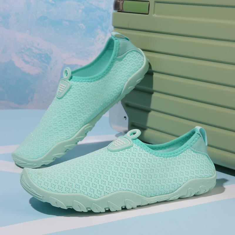 ウォーターシューズ 男女兼用 マリンシューズ アクアシューズ ビーチソックス スリッポン 速乾性 通気性 水陸両用 軽量 シュノーケリング 海水浴 川遊び 沢登...