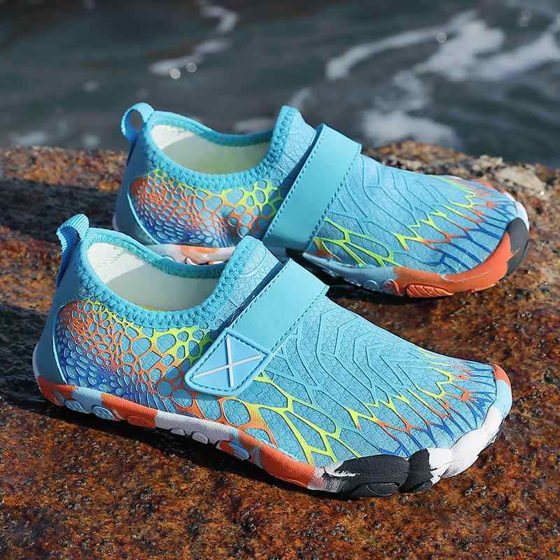 マリンシューズ キッズ 男女兼用 滑り止め 速乾 水陸両用 ビーチシューズ 素足感覚 通気性 ソフトソール 擦り傷防止 メッシュアッパー アウトドア 水遊び