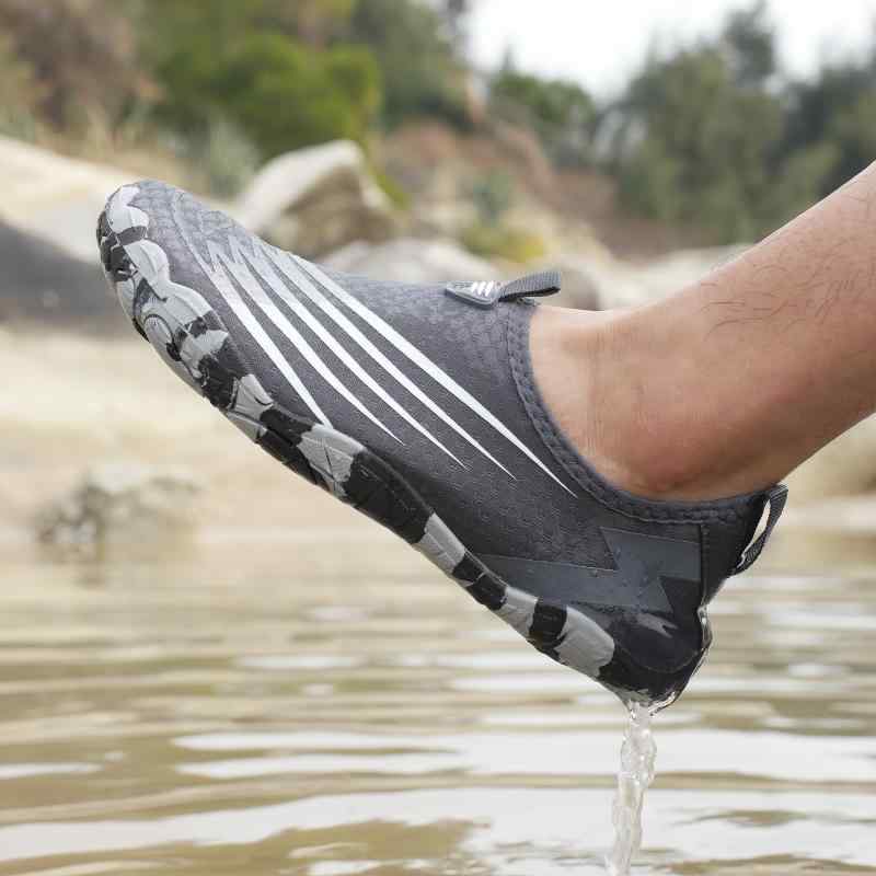 マリンシューズ 男女兼用 親子兼用 素足感覚 速乾性 水陸両用 軽量 コンパクト 滑り止め 排水性 通気性 ゴム底 ビーチ 海水浴 プール 川遊び 釣り シュノ...