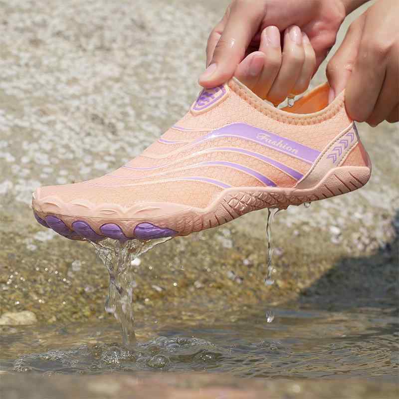 ウォーターシューズ 男女兼用 5本指シューズ 速乾 通気性 軽量 滑り止め メッシュ素材 ローカット アウトドア レジャー スポーツ ビーチ マリン 川遊び 沢...