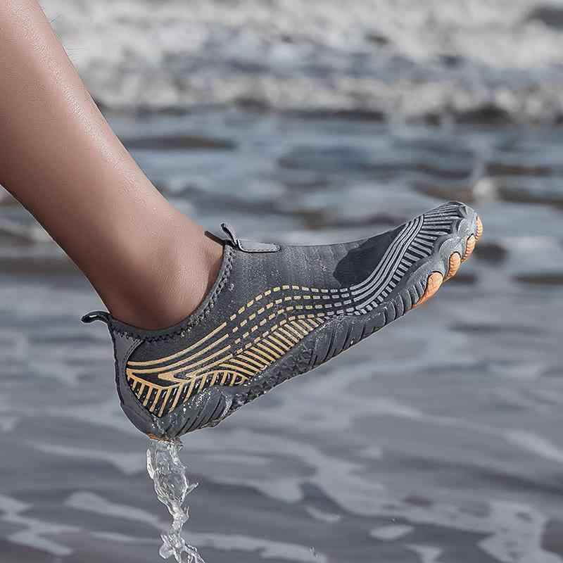 ウォーターシューズ 男女兼用 カップル ペア アウトドア 登山 ビーチ マリンスポーツ 釣り 速乾 滑り止..