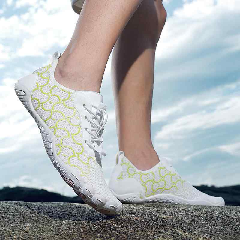 シューズ ユニセックス 五本指 水陸両用 マリンシューズ アクア 沢登り 渓流 ビーチ ダイビング フィットネス サイクリング トレッキング 軽量 通気性 速乾...