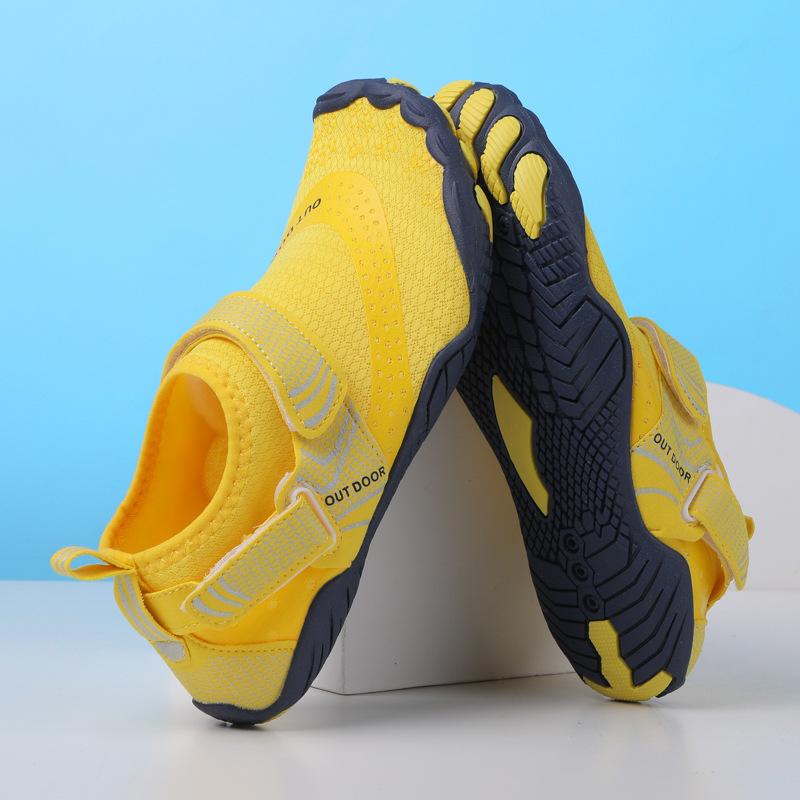 マリンシューズ 男女兼用 水陸両用 5本指 ウォーターシューズ 渓流 川遊び 海 ビーチ プール レジャー アウトドア キャンプ 滑り止め メッシュ 軽量 速乾...