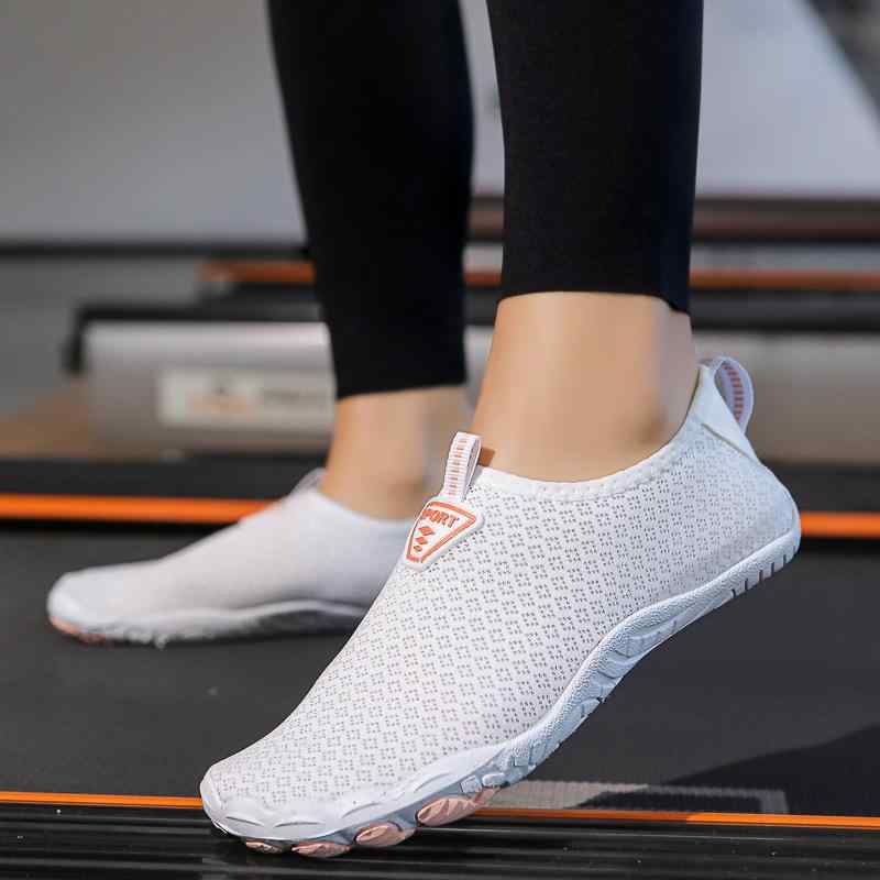 5本指 アクアシューズ マリンシューズ 男女兼用 ウォーターシューズ アウトドア 沢登り 渓流 ビーチ スイム ダイビング フィットネス サイクリング 登山 ハ...