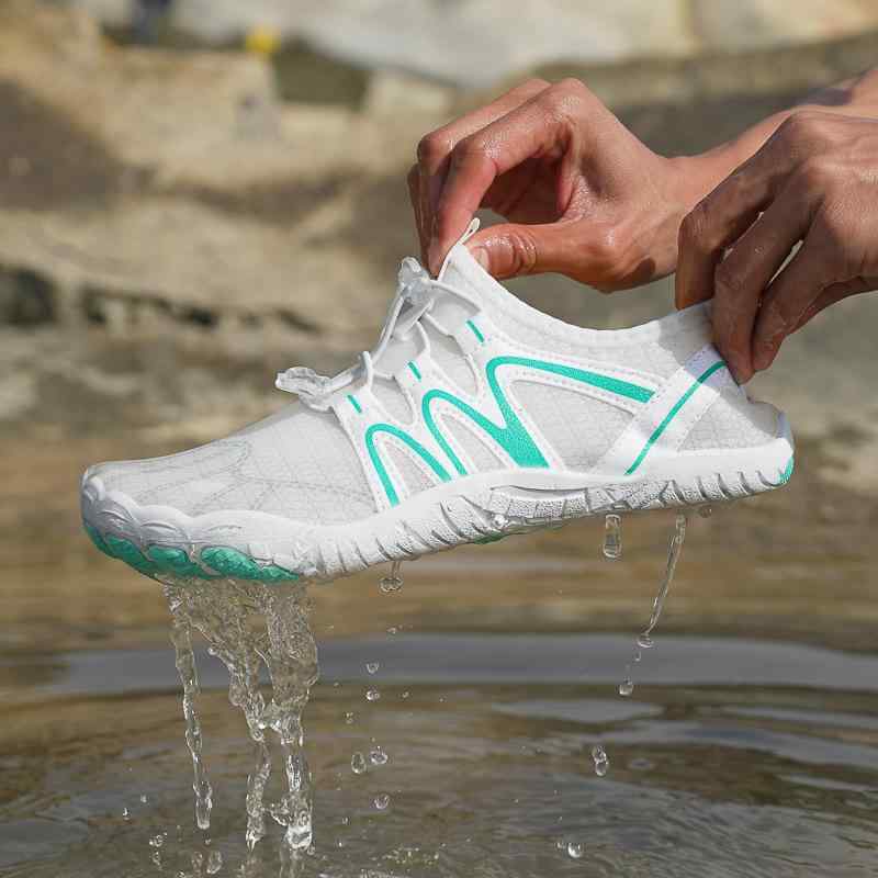 アクアシューズ 男女兼用 五本指 水陸両用 アウトドア 登山 渓流 ビーチ ウォータースポーツ スイミング 滑り止め 通気性