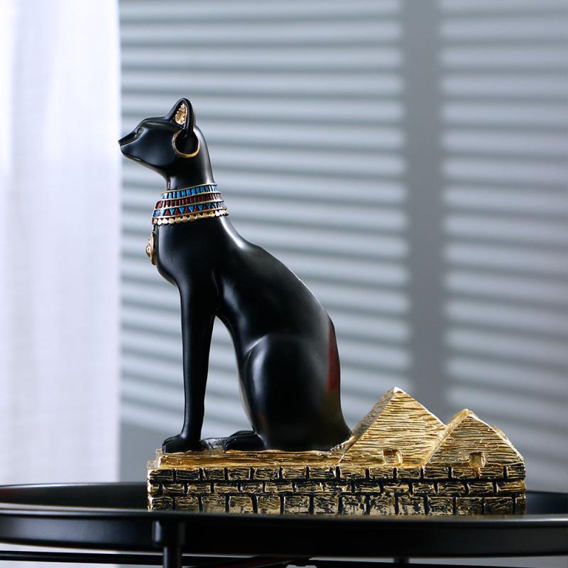 古代エジプト猫神バステトピラミッド...