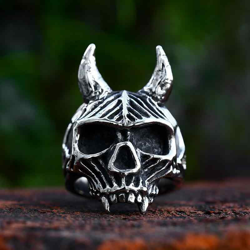 指輪 リング 男性用 合金製 レトロ パンク ロック スカル 牛頭 牛角 動物モチーフ 個性的 レッドアイ 電気メッキ加工 手元アクセサリー
