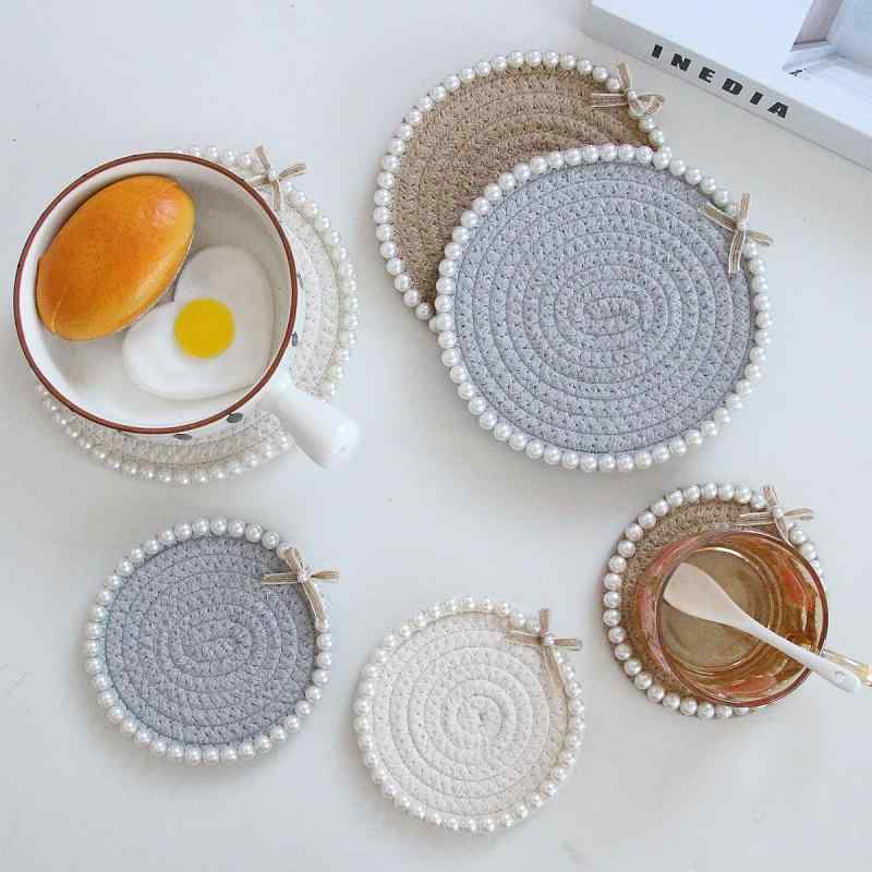 コースター ランチョンマット 北欧風 パール装飾 コットンロープ 手編み 厚手 吸水性 断熱 耐熱 円形 丸型 ファブリック(x2)