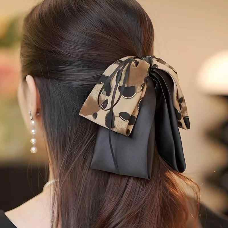 ヘアアクセサリー レディース リボン ヒョウ柄 布製 バンスクリップ ロングリボン 上品 エレガント まとめ髪用 ポニーテール 秋冬