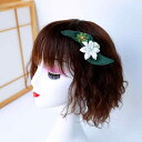 ヘアクリップ レディース 手作りファブリック 花モチーフ 個性派デザイン ダークグリーン 百合 ミニサイズ スプリングクリップ 髪飾り 秋冬 カジュアルスタイル