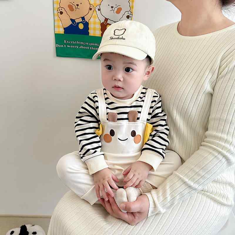 ロンパース ベビー服 新生児 男女兼用 春秋 長袖 綿 肌に優しい 韓国風 ミツバチ柄 プルオーバー カバーオール お出かけ着 アプリコット カジュアル