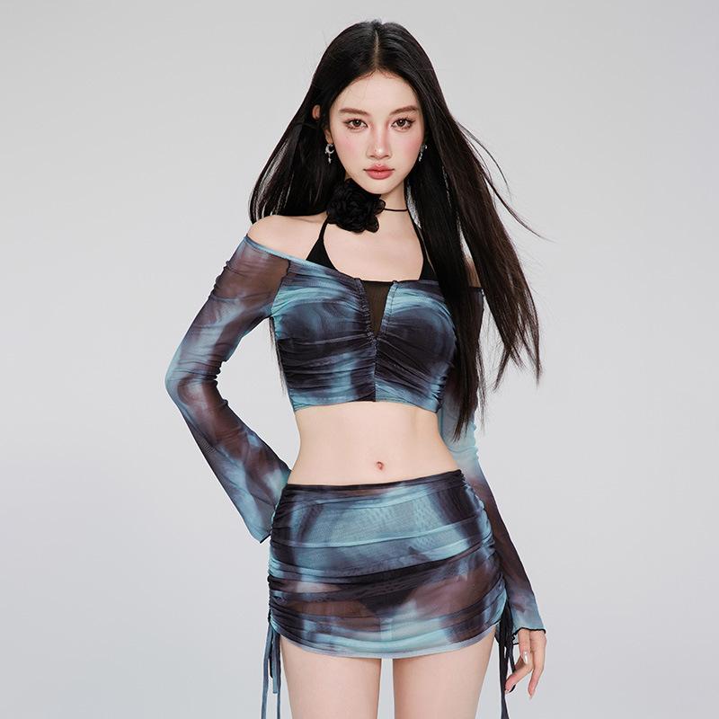 水着 レディース ビキニ セパレート 3点セット 長袖トップス スリーピース 体型カバー 細見え 露出控えめ セクシー ハイウエスト スカートタイプ 胸パッド付き ノンワイヤー ナイロン ブルー 夏 海 プール リゾート ビーチ