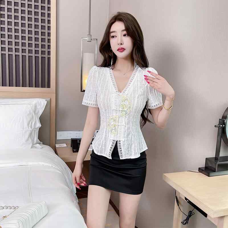 制服 レディース 美容師 エステ スパ フットケア セラピスト スリムフィット 上品 体型カバー 薄手 軽量 吸湿速乾 ポリエステル ストレッチ Vネック 半袖 長ズボン 春夏秋 ホワイト 上下セット(x2)