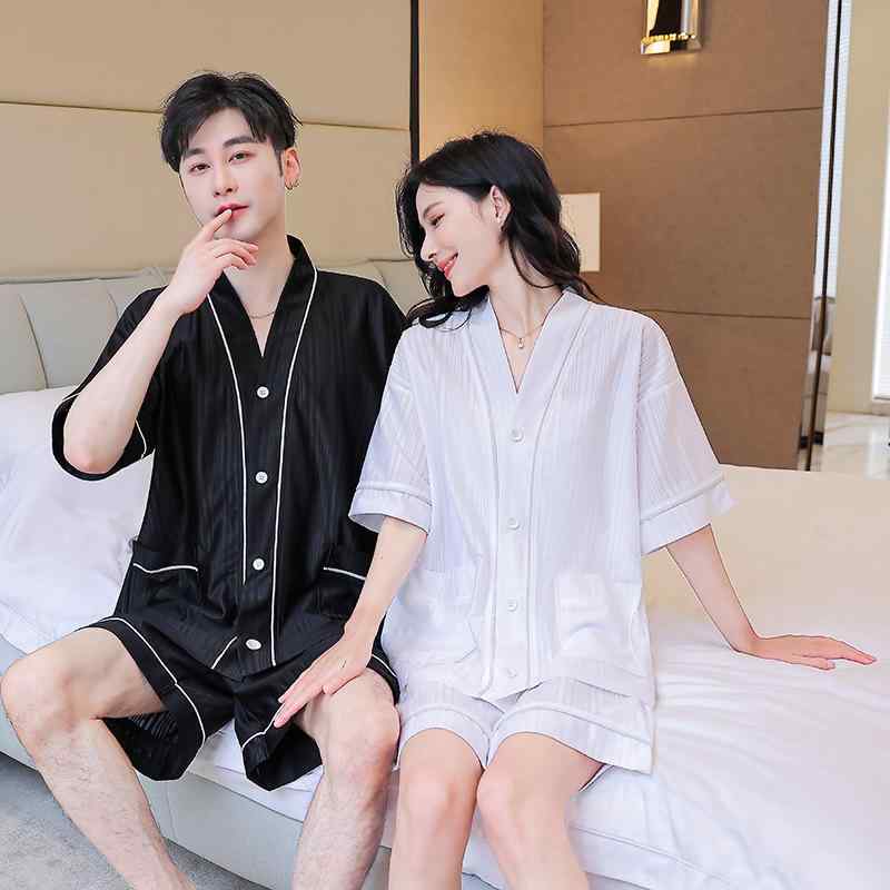 ルームウェア レディース メンズ ペア パジャマ 夏 前開き 半袖 ショートパンツ 上下セット 接触冷感 ポリエステル 通気性 快適 Vネック 普段使い 部屋着 おうち時間