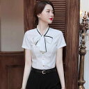 シャツ レディース リボン 半袖 ブラウス 美容サロン 宝飾店 事務服 通勤 オフィス 制服 仕事着 ワークウェア エレガント 上品 スタンドカラー スリムフィット ポリエステル イージーケア 春夏 ホワイト ブルー グレー(x2)