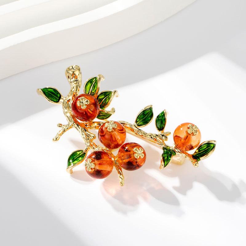 ブローチ レディース 柿モチーフ 銅製 中国風 レトロ エナメル加工 高級感 おしゃれ 上品 普段使い フ..