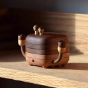 コースター かわいい カニ型 天然木製 無垢材 ウッド 茶托 断熱 耐熱 家庭用 普段使い デスク テーブル 飾り おしゃれ ユニークデザイン プレゼント ギフ...