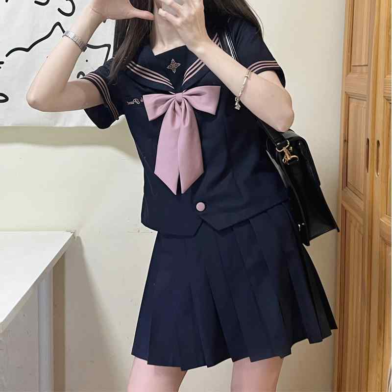 セーラー服 女子 スクール制服 学生服 上下セット 長袖 半袖対応 濃紺 ネイビー ピンク オフホワイト ポリエステル素材 春秋 通学 卒業式 入学式 かわいい