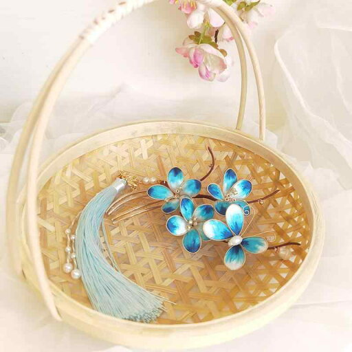ヘアコーム レディース ハンドメイド 伝統工芸 絨花細工 点翠風 タッセル付き 漢服スタイル 宮廷風 簪 かんざし 髪飾り シルク アンティーク調 エレガント レトロ 和装(x5) ヘアコーム レディース ハンドメイド 伝統工芸 絨花細工 点翠風 タッセル付き 漢服スタイル 宮廷風 簪 かんざし 髪飾り シルク アンティーク調 エレガント レトロ 和装(x5)