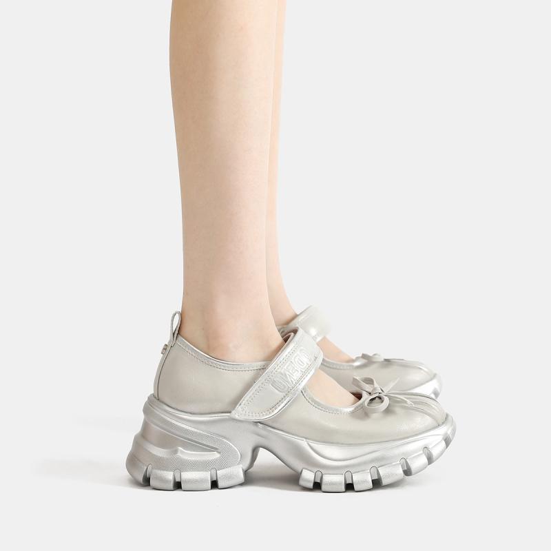 マリージェーンシューズ レディース 本革 牛革 厚底 個性派デザイン スクール風 カジュアル 普段使い ラウンドトゥ シルバー ブラック