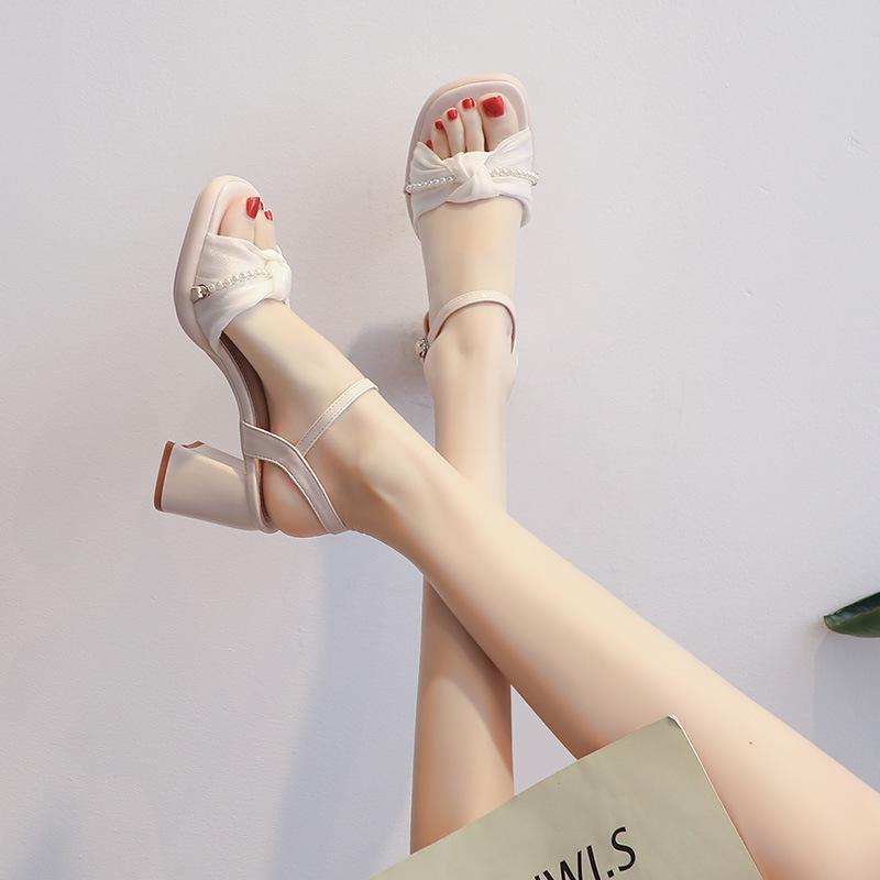 サンダル レディース ハイヒール 太ヒール チャンキーヒール 脚長効果 スタイルアップ 疲れにくい 痛くない 快適 ラウンドトゥ フェイクレザー 春夏 普段使い デイリー イエロー オフホワイト パープル