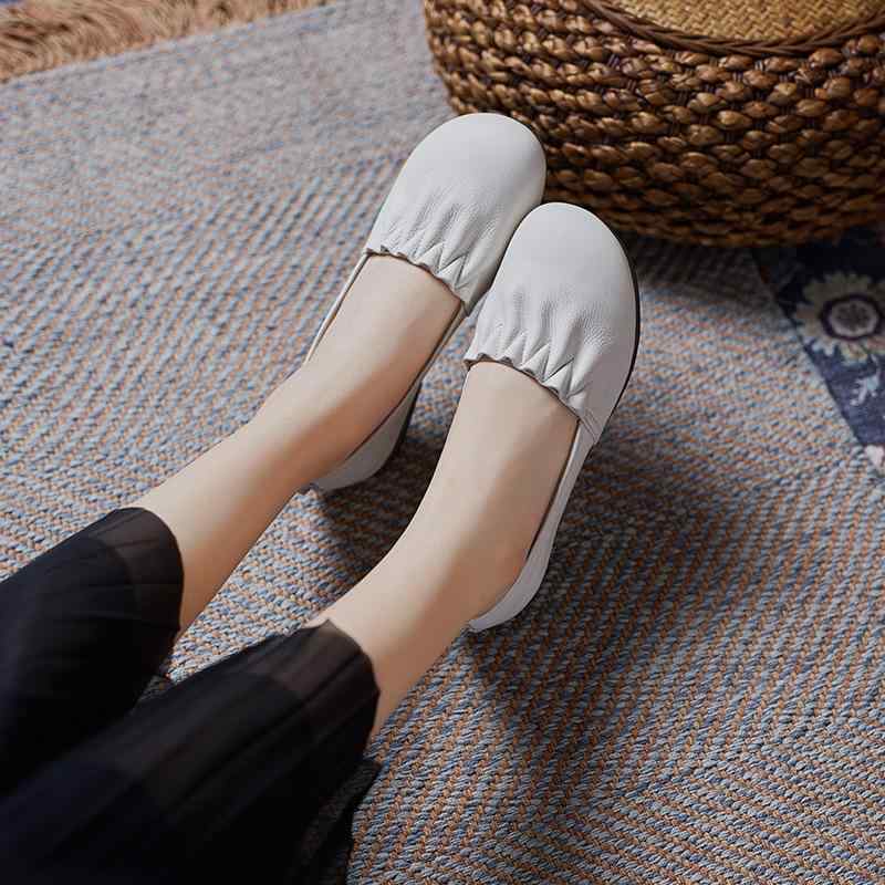 シューズ レディース 本革 牛革 フラットヒール 浅口 ソフトレザー ソフトソール モカシン くしゅくしゅ ラウンドトゥ コンフォート デイリーユース 通気性 耐摩耗 春夏 ブラック ベージュ