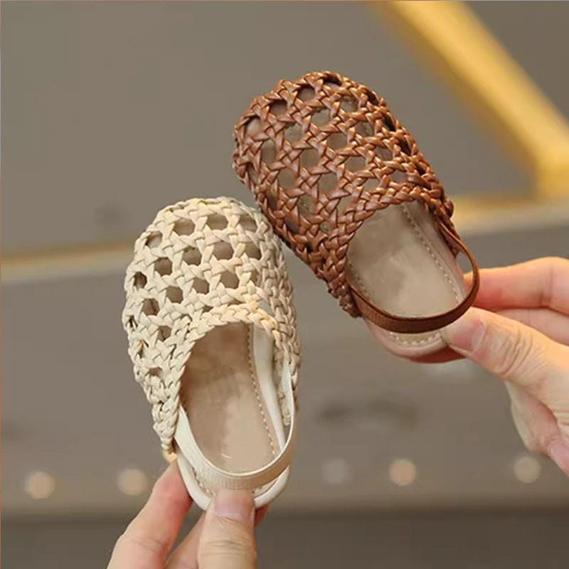 サンダル ベビー 女の子 編み込み カットアウト プリンセス 柔らか底 ファーストシューズ 春夏 合皮 マ..