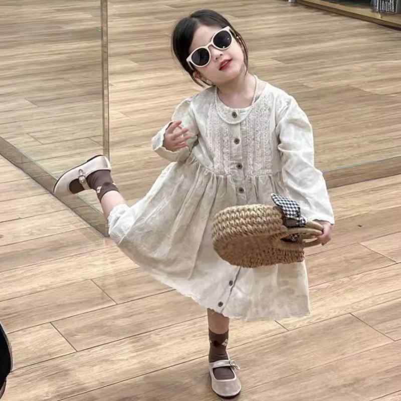 ワンピース 女の子 キッズ 韓国風 宮廷風 プリンセスドレス 長袖 パフスリーブ レース フリル コットン 重厚感 ジャガード 上品 かわいい 春秋 お出かけ 普段使い フォーマル