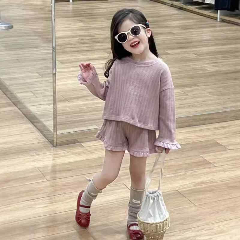 セットアップ 女の子 キッズ 韓国ファッション 秋冬 コットン 長袖 トップス ショートパンツ メロウフリル ジャガード織り パープル ベージュ カジュアル 普段使い 着回し 上下セット