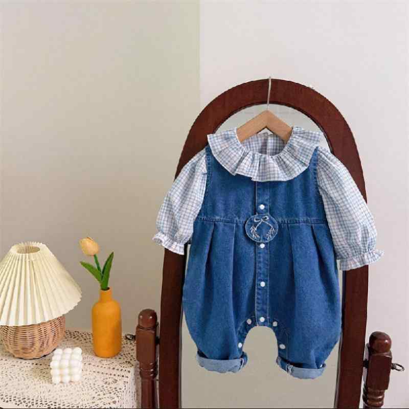 ・カテゴリ: ロンパース、カバーオール・スタイル: 韓国風・主な素材: 綿100%・対象: 女性・袖丈: 長袖・厚さ: 厚手・開閉タイプ: プルオーバー・カラー展開: チェックシャツ、デニムベストオーバーオール、ブルー（2点セット）・サイズ展開: 66cm、73cm、80cm、90cm、100cm