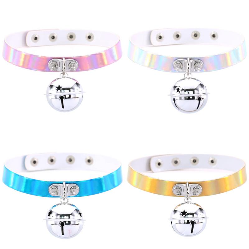 チョーカー レディース 原宿系 パンク レトロ ゆめかわ ホログラム レザー 鈴チャーム ショートネックレス かわいい 首元アクセサリー イベント(x2)